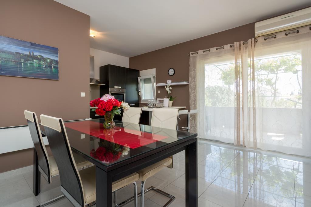 Apartman Verica Trogir Eksteriør billede