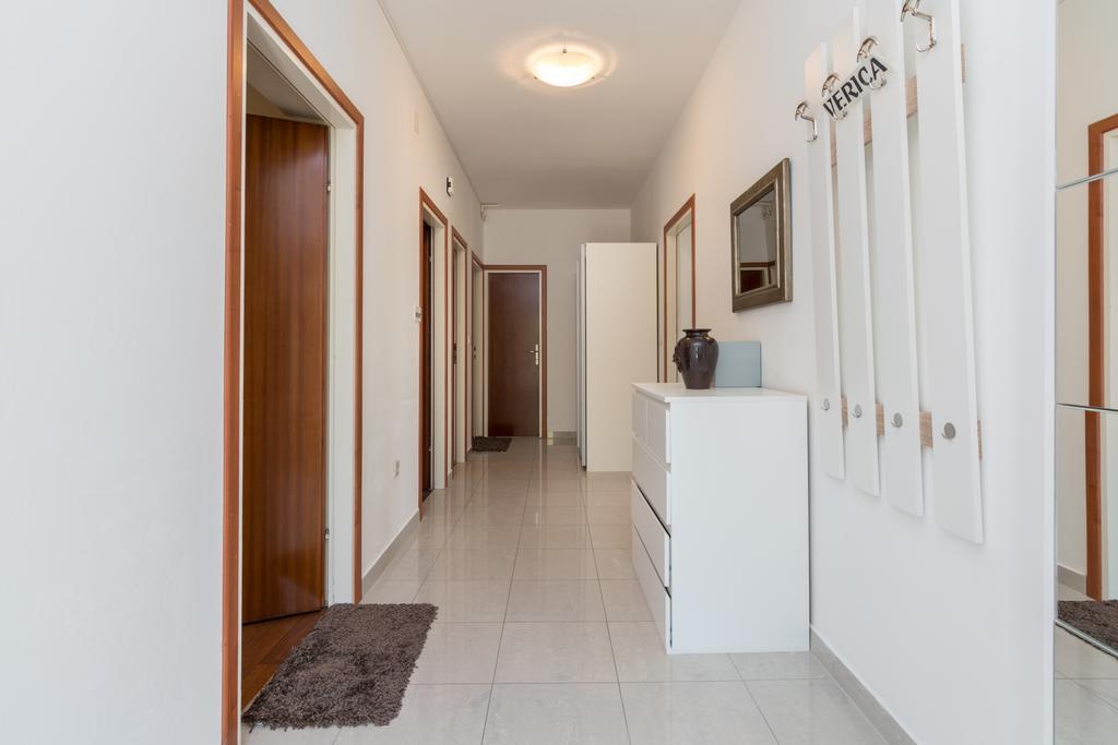 Apartman Verica Trogir Eksteriør billede