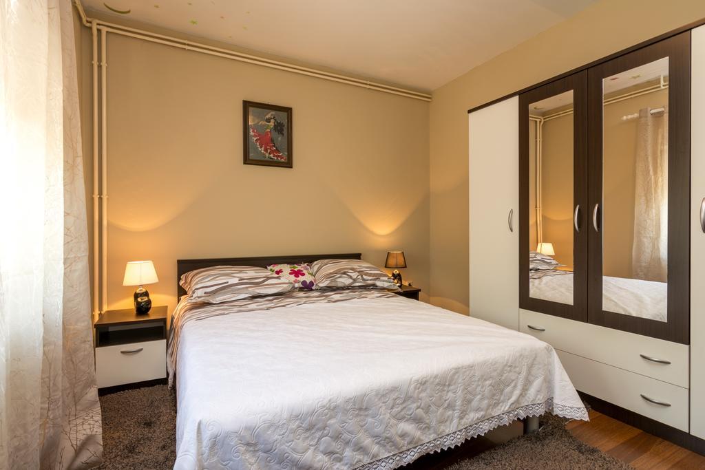 Apartman Verica Trogir Eksteriør billede