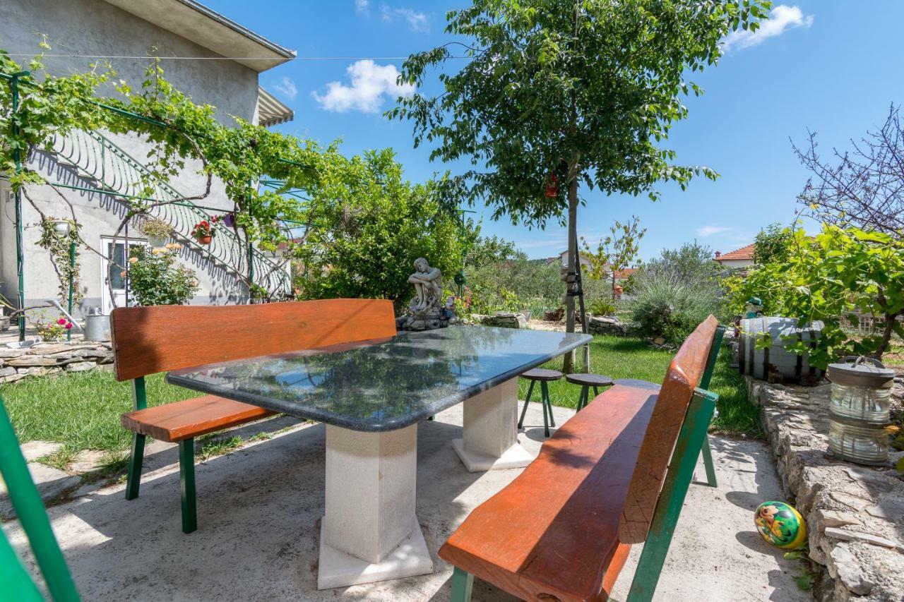 Apartman Verica Trogir Eksteriør billede